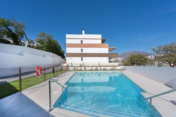 Image No.35-3 Bed Property for sale