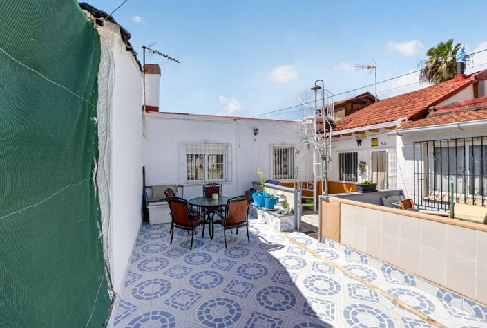 Image No.27-1 Bed Property for sale