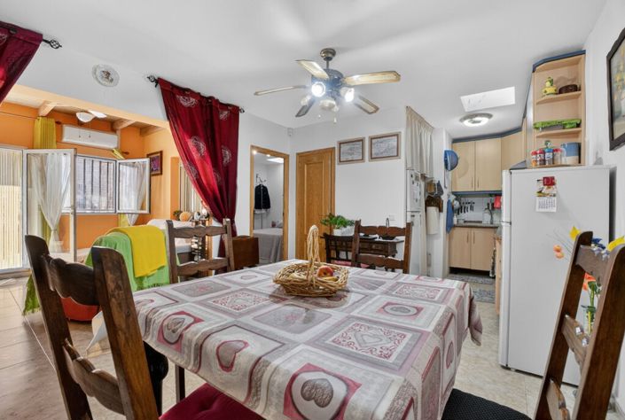 Image No.8-1 Bed Property for sale