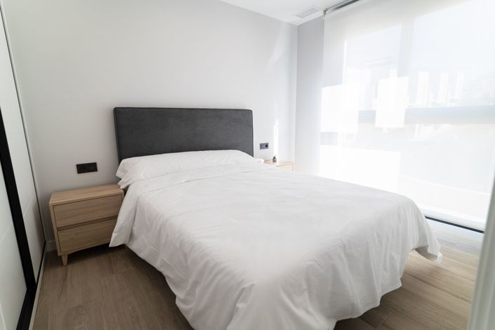 Image No.14-3 Bed Townhouse for sale