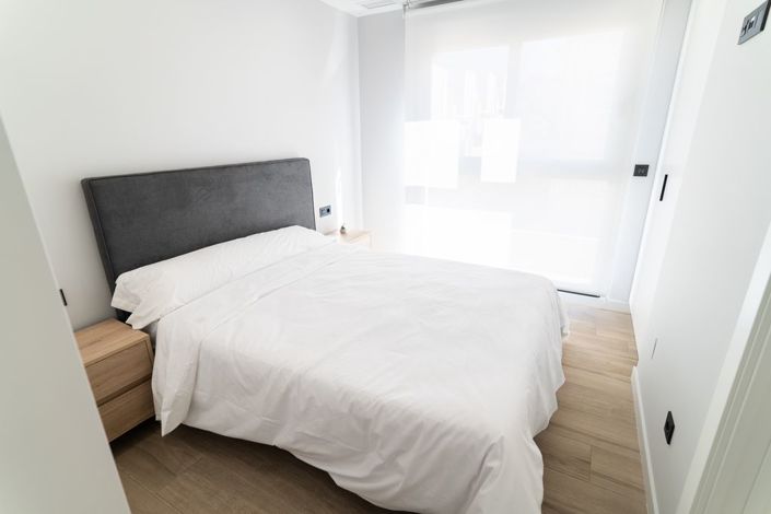 Image No.15-3 Bed Townhouse for sale