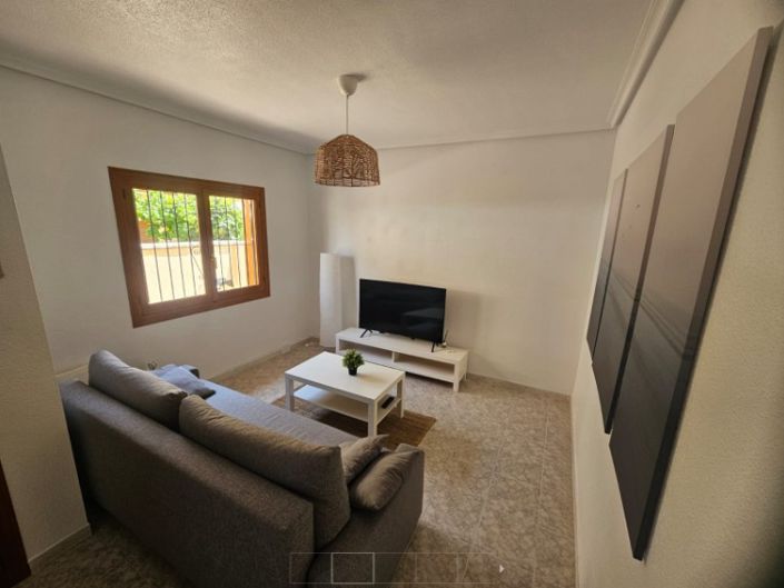Image No.12-2 Bed Property for sale
