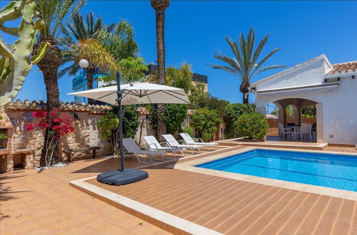 Image No.31-4 Bed Villa for sale