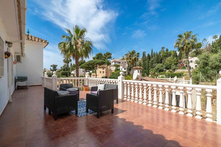Image No.33-5 Bed Villa for sale