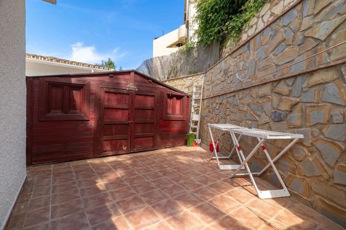 Image No.36-5 Bed Villa for sale