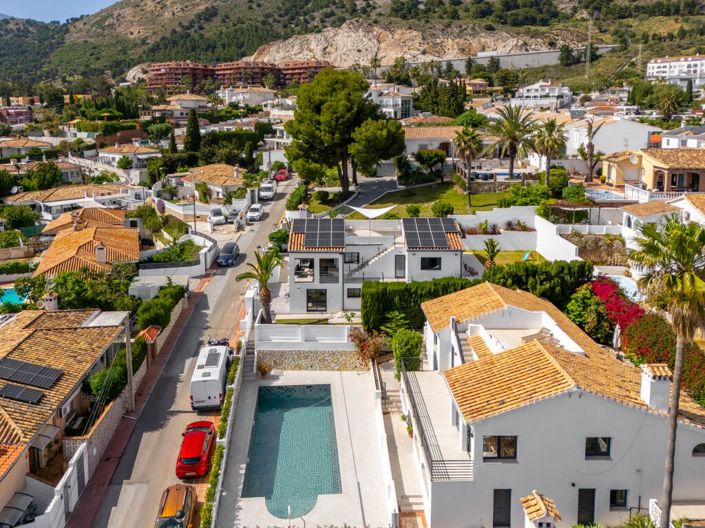 Image No.26-4 Bed Villa for sale