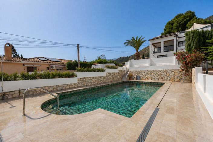 Image No.29-4 Bed Villa for sale
