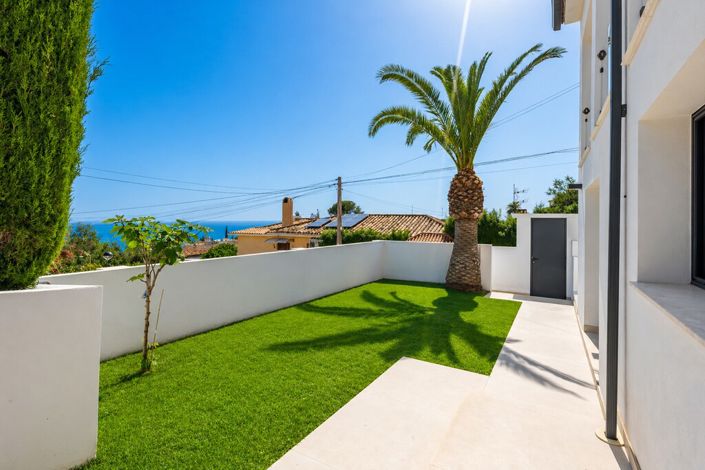 Image No.32-4 Bed Villa for sale