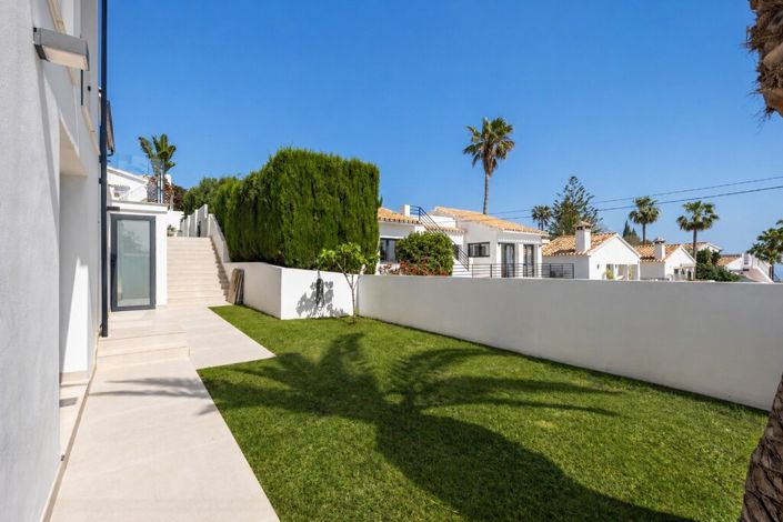 Image No.34-4 Bed Villa for sale