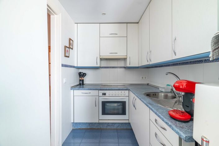 Image No.10-3 Bed Apartment for sale