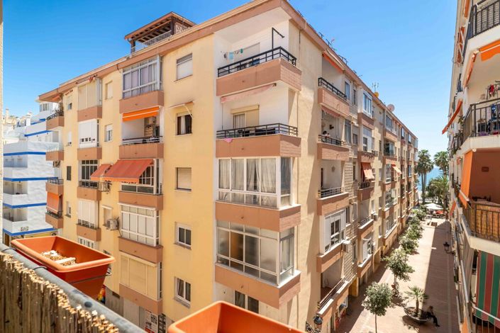 Image No.4-3 Bed Apartment for sale