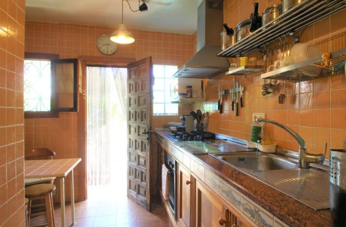 Image No.7-3 Bed Townhouse for sale