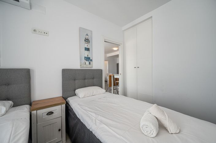 Image No.17-2 Bed Apartment for sale