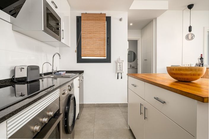 Image No.26-2 Bed Apartment for sale