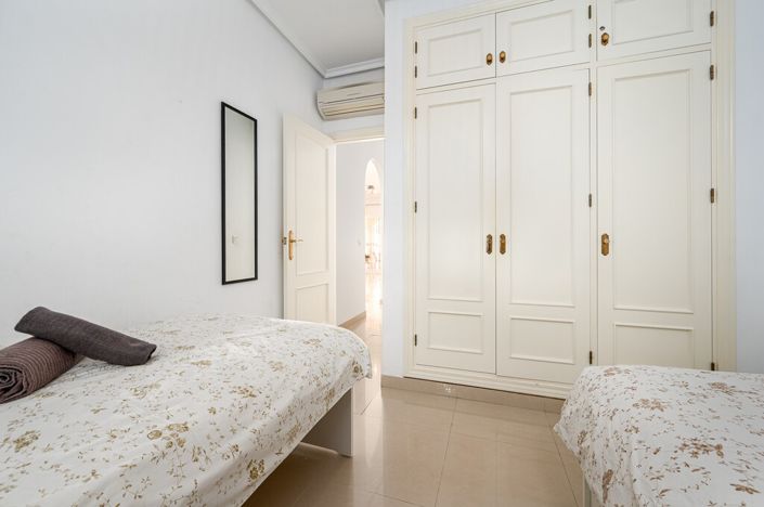 Image No.15-2 Bed Apartment for sale
