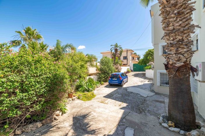 Image No.10-6 Bed Villa for sale