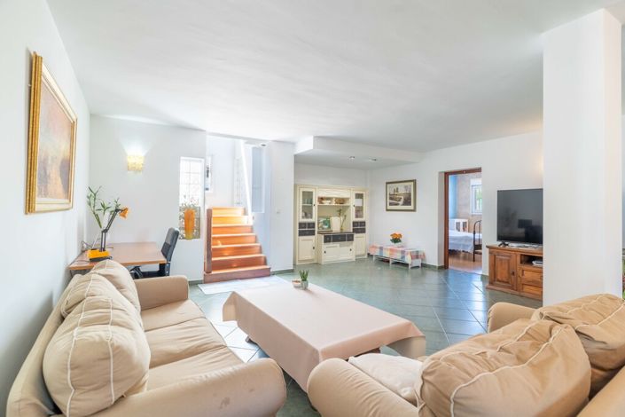 Image No.17-6 Bed Villa for sale