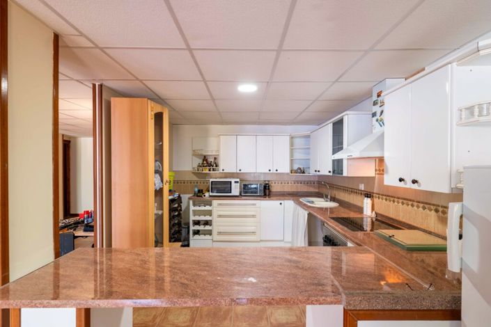 Image No.42-6 Bed Villa for sale