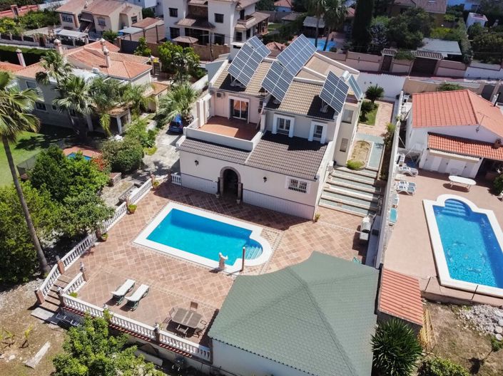 Image No.56-6 Bed Villa for sale