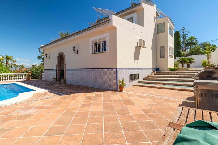 Image No.7-6 Bed Villa for sale