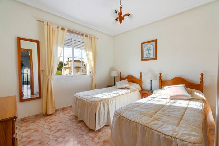 Image No.15-3 Bed Villa for sale