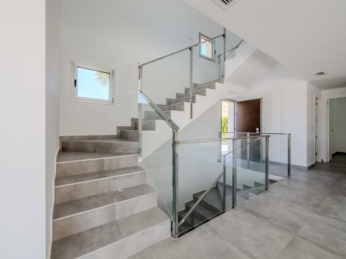 Image No.15-4 Bed Villa for sale