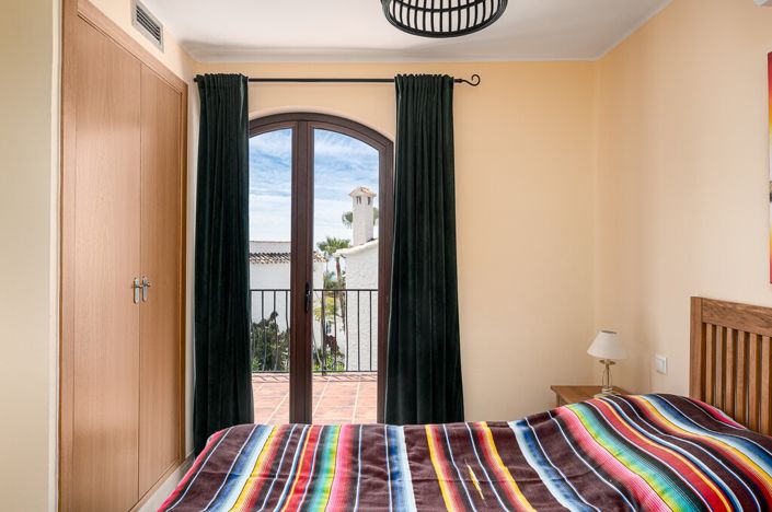 Image No.21-3 Bed Villa for sale