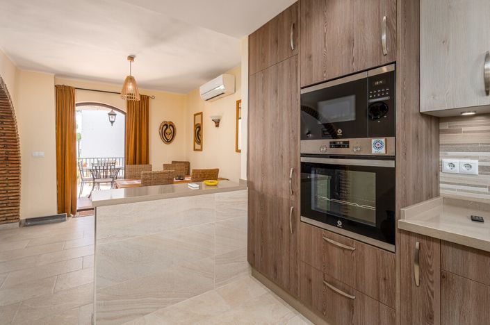Image No.3-3 Bed Villa for sale