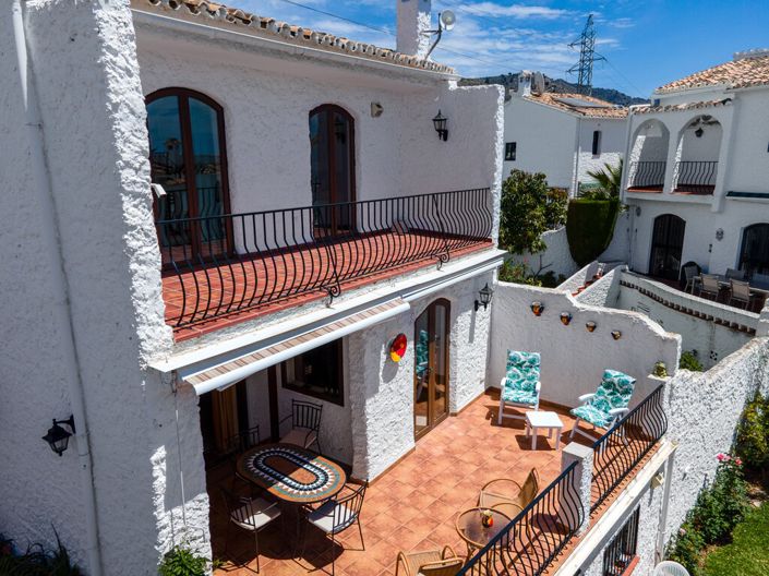 Image No.33-3 Bed Villa for sale