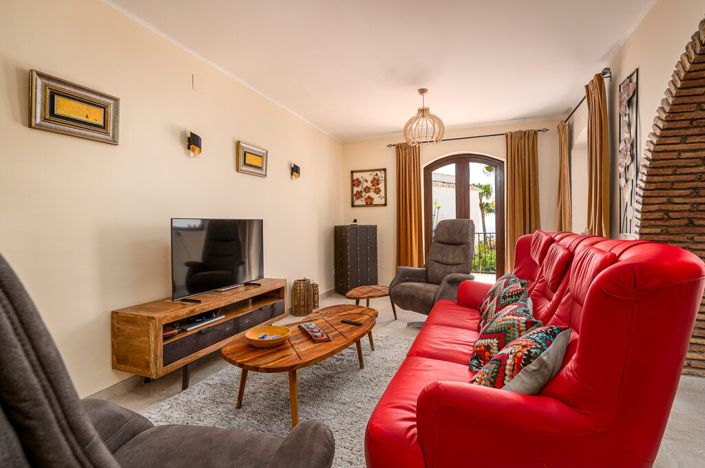 Image No.8-3 Bed Villa for sale