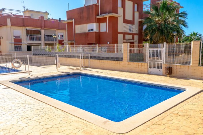 Image No.24-2 Bed Apartment for sale