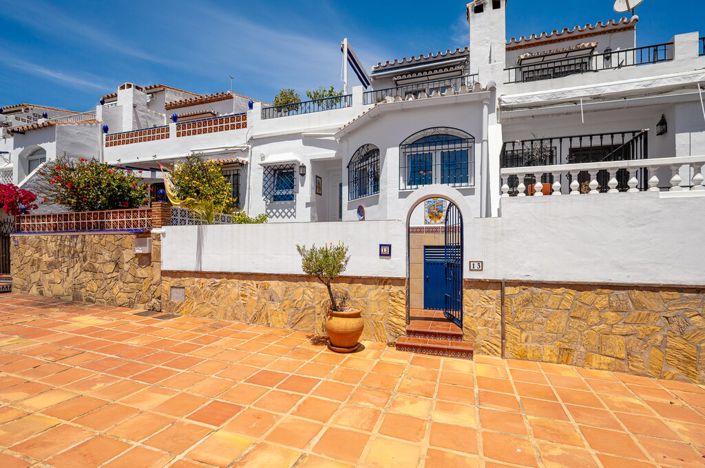 Image No.3-2 Bed Townhouse for sale
