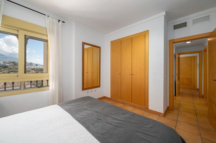 Image No.15-2 Bed Apartment for sale