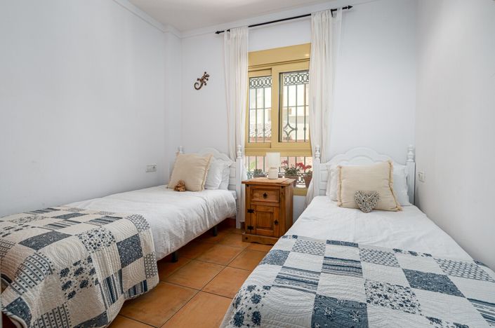 Image No.19-2 Bed Apartment for sale