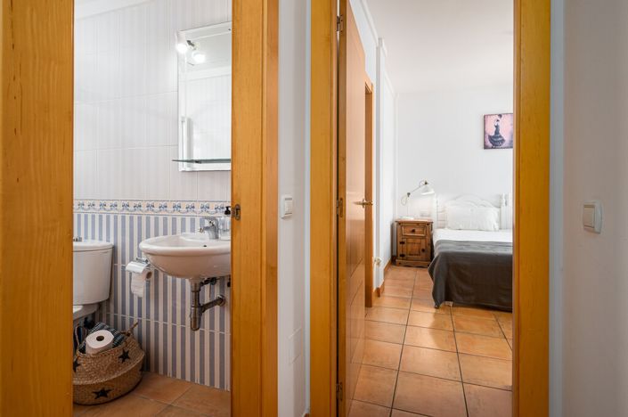 Image No.27-2 Bed Apartment for sale