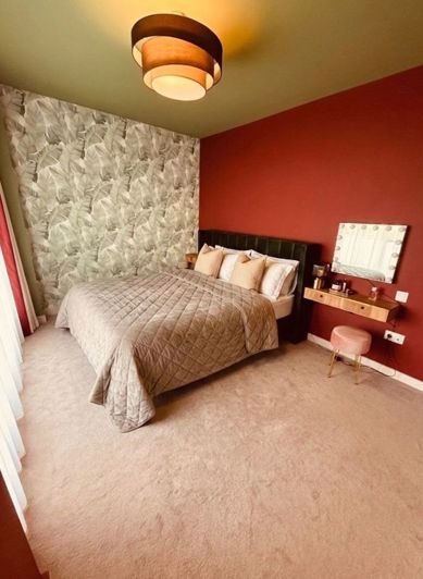 Image No.9-5 Bed Apartment for sale