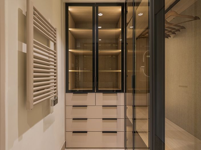 Image No.16-3 Bed Property for sale