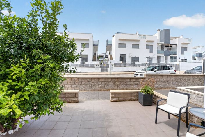 Image No.19-2 Bed Property for sale