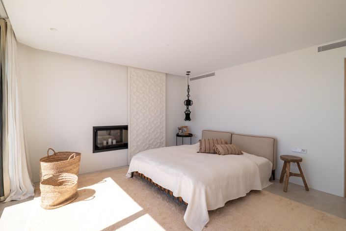 Image No.24-4 Bed Villa for sale