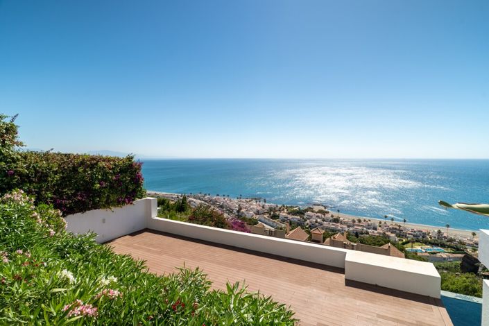 Image No.49-4 Bed Villa for sale