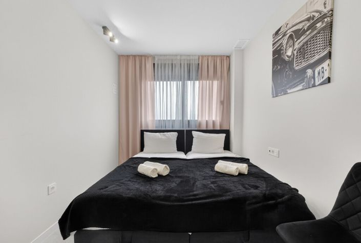 Image No.18-3 Bed Apartment for sale