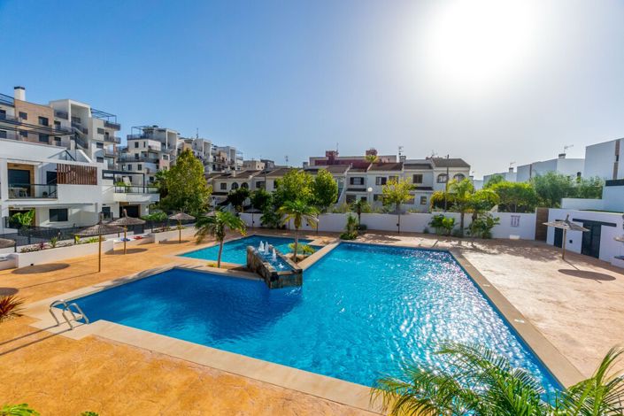 Image No.23-3 Bed Apartment for sale