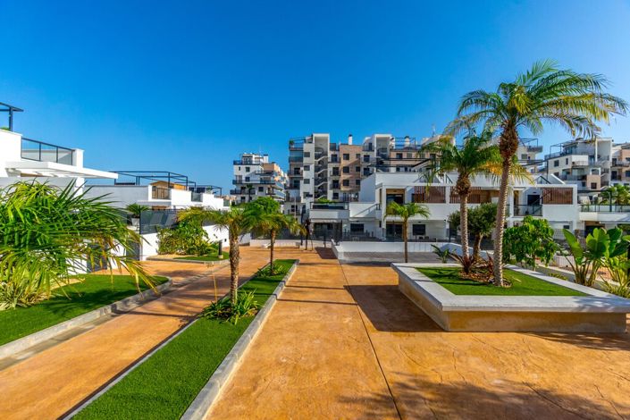 Image No.26-3 Bed Apartment for sale