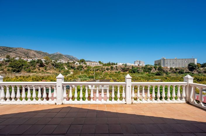 Image No.42-3 Bed Villa for sale