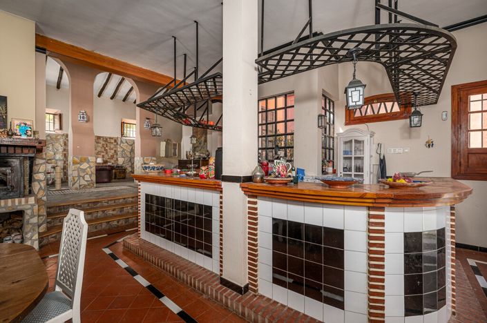 Image No.56-3 Bed Villa for sale