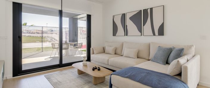 Image No.8-2 Bed Apartment for sale