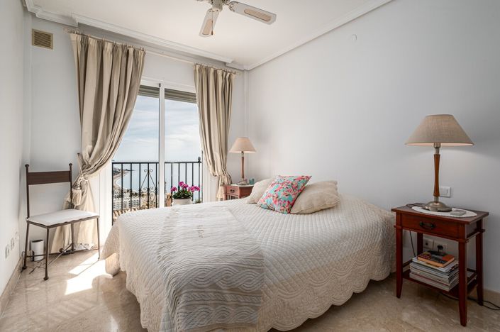 Image No.17-3 Bed Villa for sale