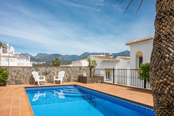 Image No.31-3 Bed Villa for sale