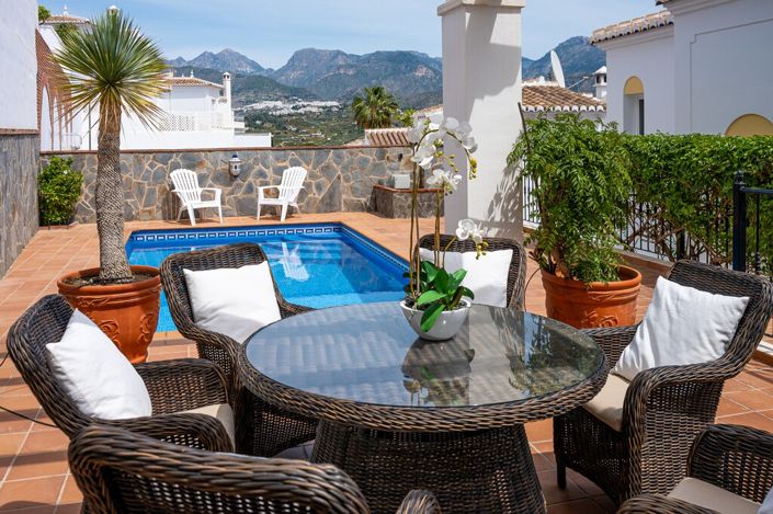 Image No.32-3 Bed Villa for sale