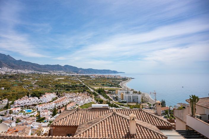 Image No.36-3 Bed Villa for sale